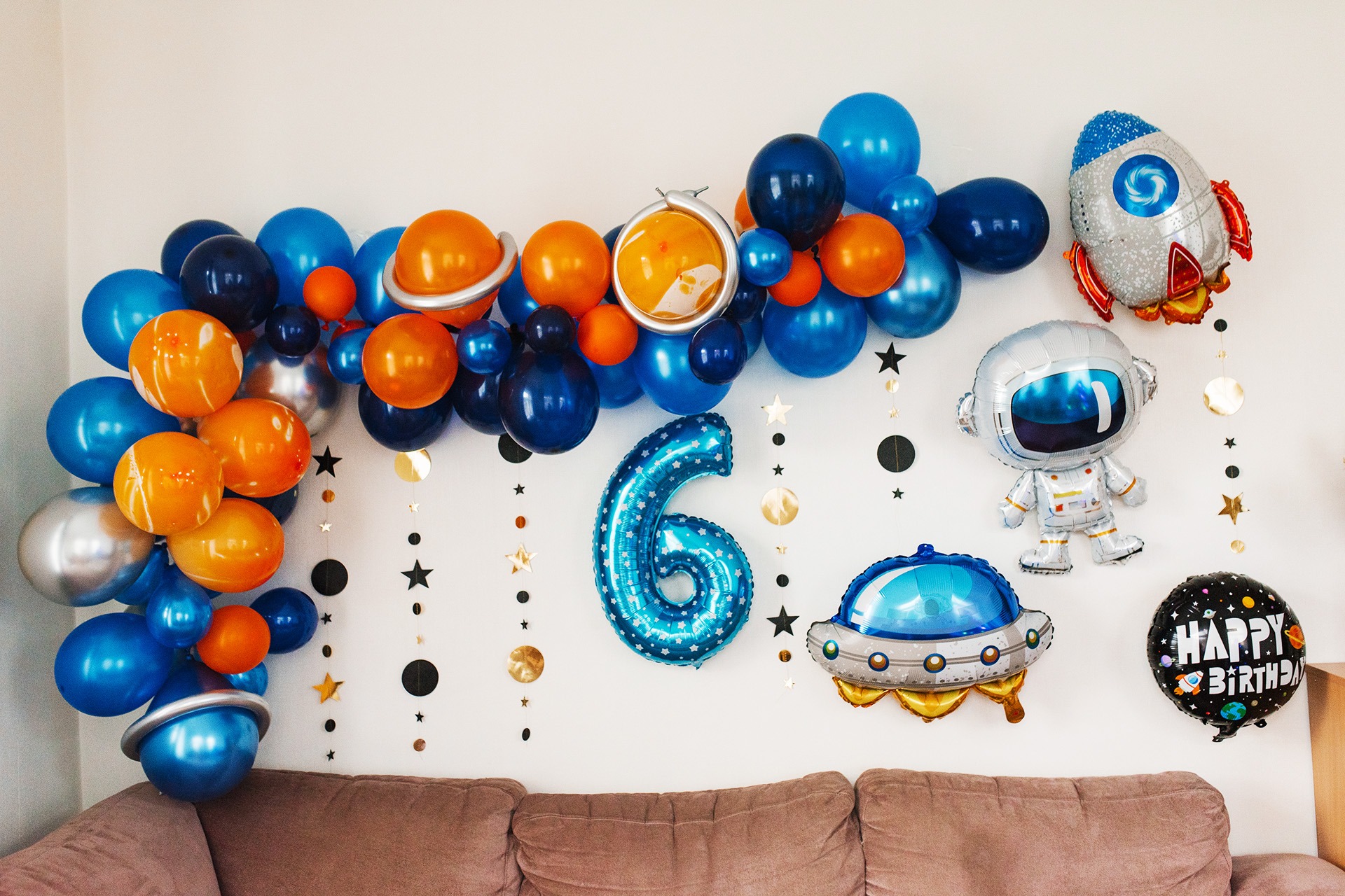 Космическая тема